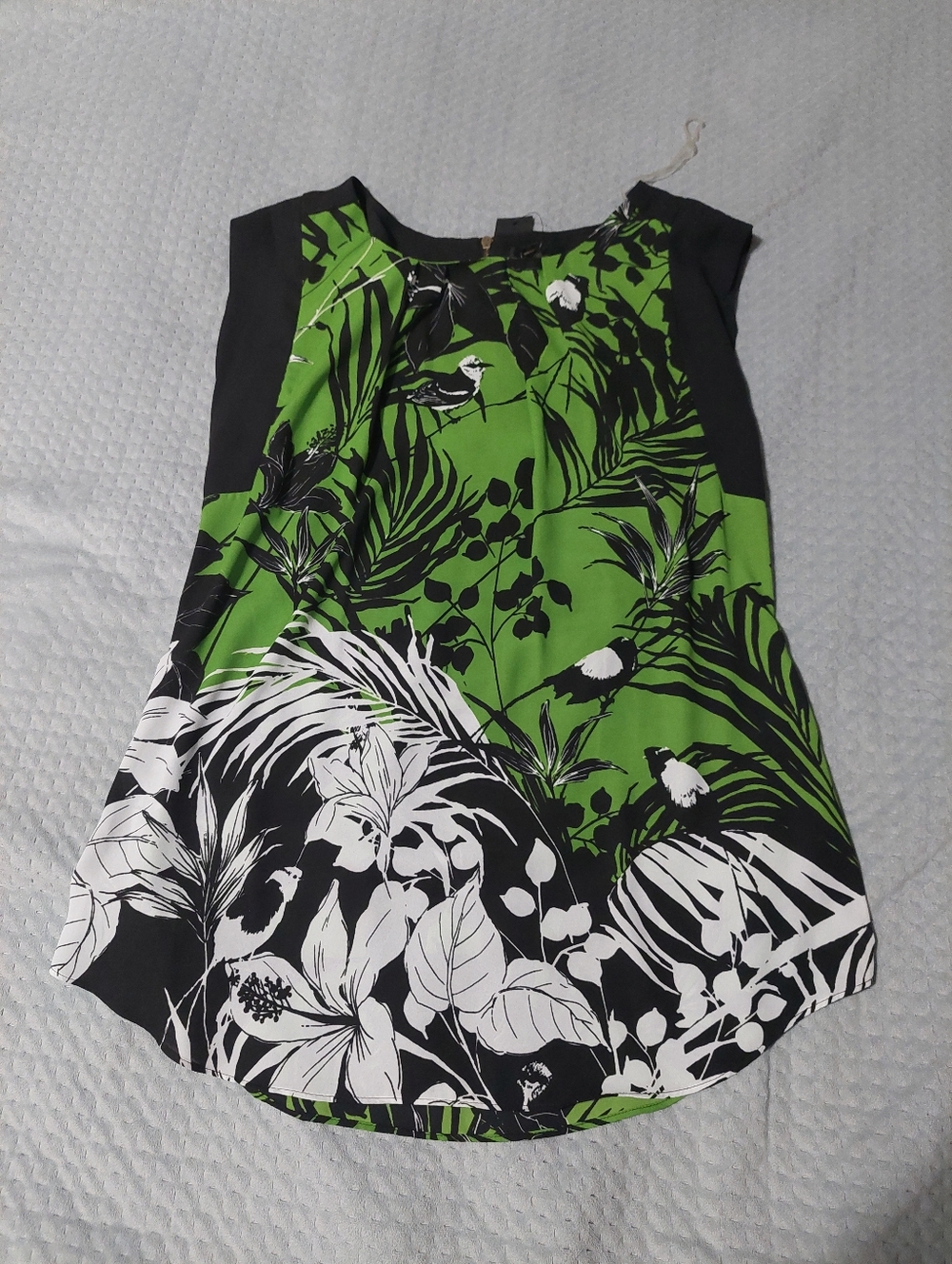 Worthington Green/black/white Blouse Top Women's Size M Sleeveless